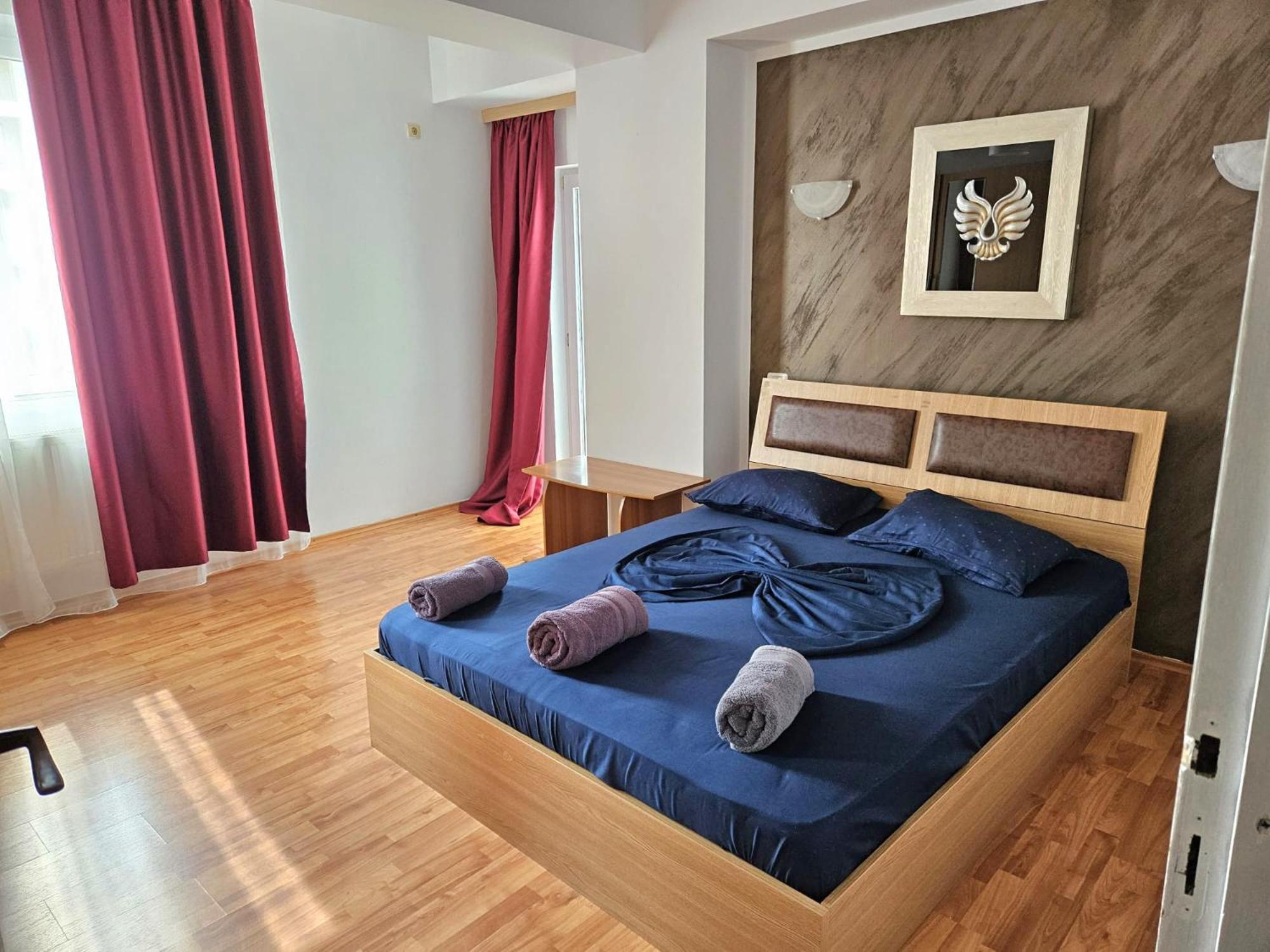Apartment Monaco Summerland