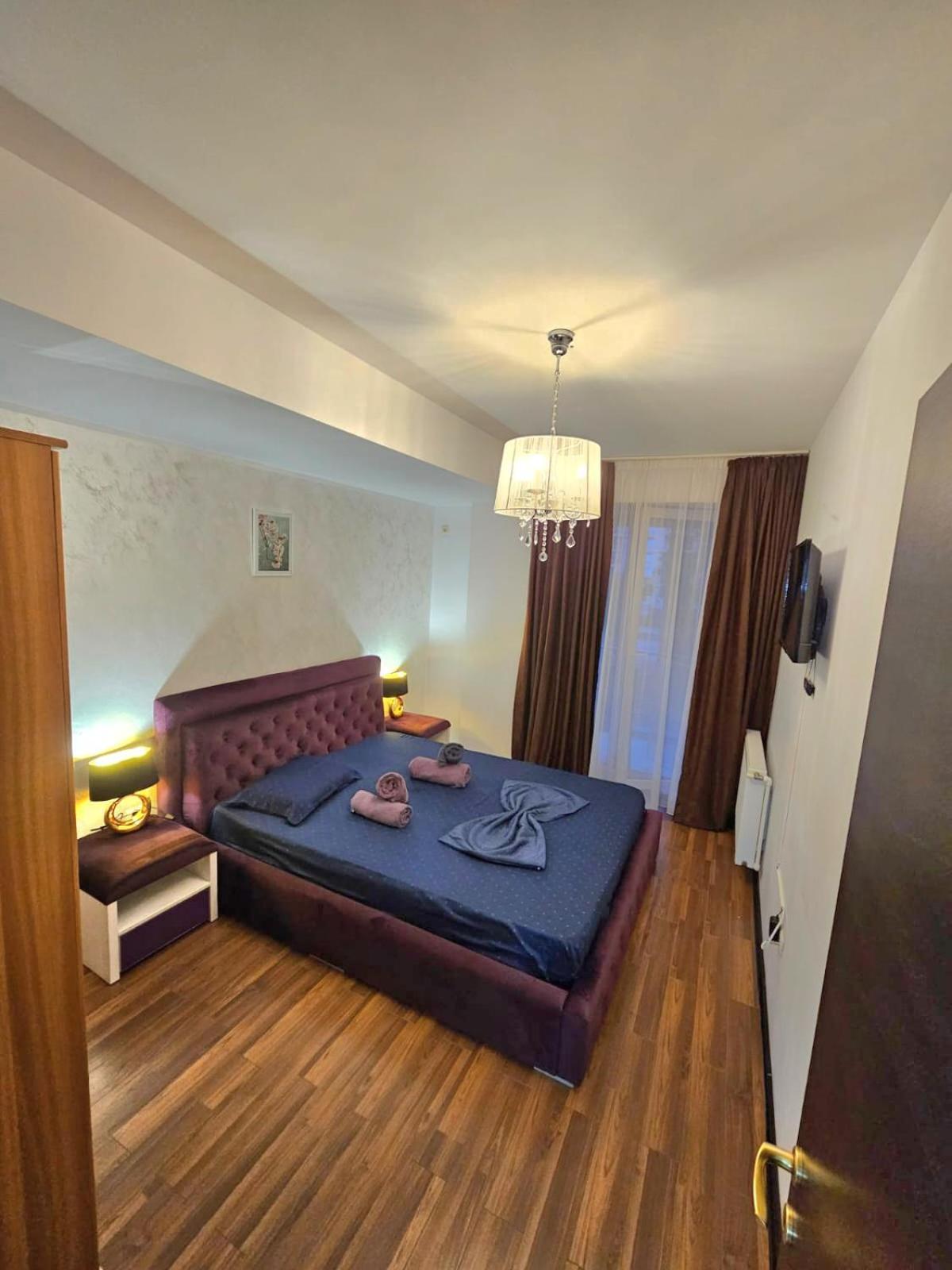 Monaco Summerland Apartment